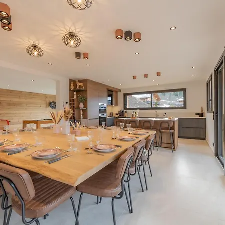 Apy - Grand Neuf Avec Terrasse, 6 En-suite , Wifi, Balcon, Etc Chalet Les Gets