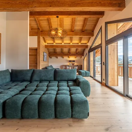 Apy - Grand Neuf Avec Terrasse, 6 En-suite , Wifi, Balcon, Etc *