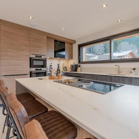 Apy - Grand Neuf Avec Terrasse, 6 En-suite , Wifi, Balcon, Etc Les Gets