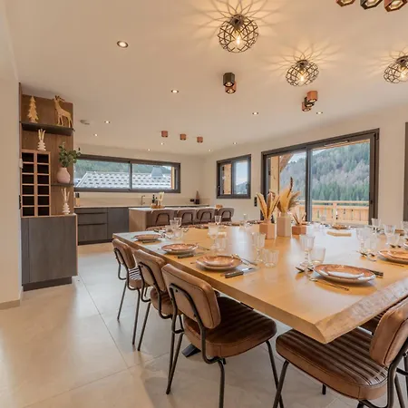 Apy - Grand Neuf Avec Terrasse, 6 En-suite , Wifi, Balcon, Etc Chalet Les Gets