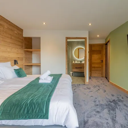 Apy - Grand Neuf Avec Terrasse, 6 En-suite , Wifi, Balcon, Etc *