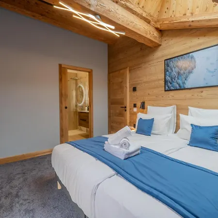 Apy - Grand Neuf Avec Terrasse, 6 En-suite , Wifi, Balcon, Etc *