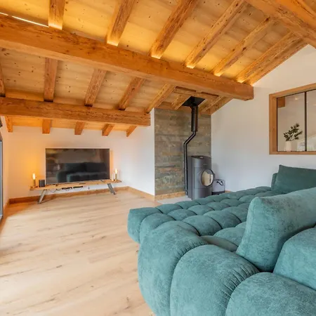 Apy - Grand Neuf Avec Terrasse, 6 En-suite , Wifi, Balcon, Etc * Les Gets