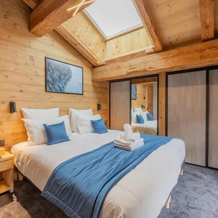 Apy - Grand Neuf Avec Terrasse, 6 En-suite , Wifi, Balcon, Etc Chalet