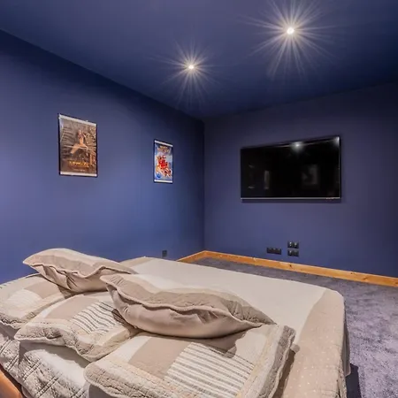 Chalet Apy - Grand Neuf Avec Terrasse, 6 En-suite , Wifi, Balcon, Etc Les Gets