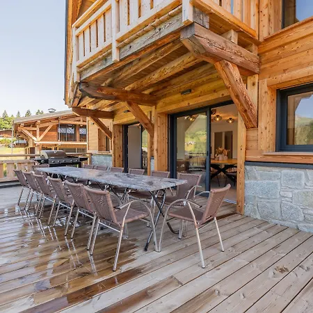 Apy - Grand Neuf Avec Terrasse, 6 En-suite , Wifi, Balcon, Etc *